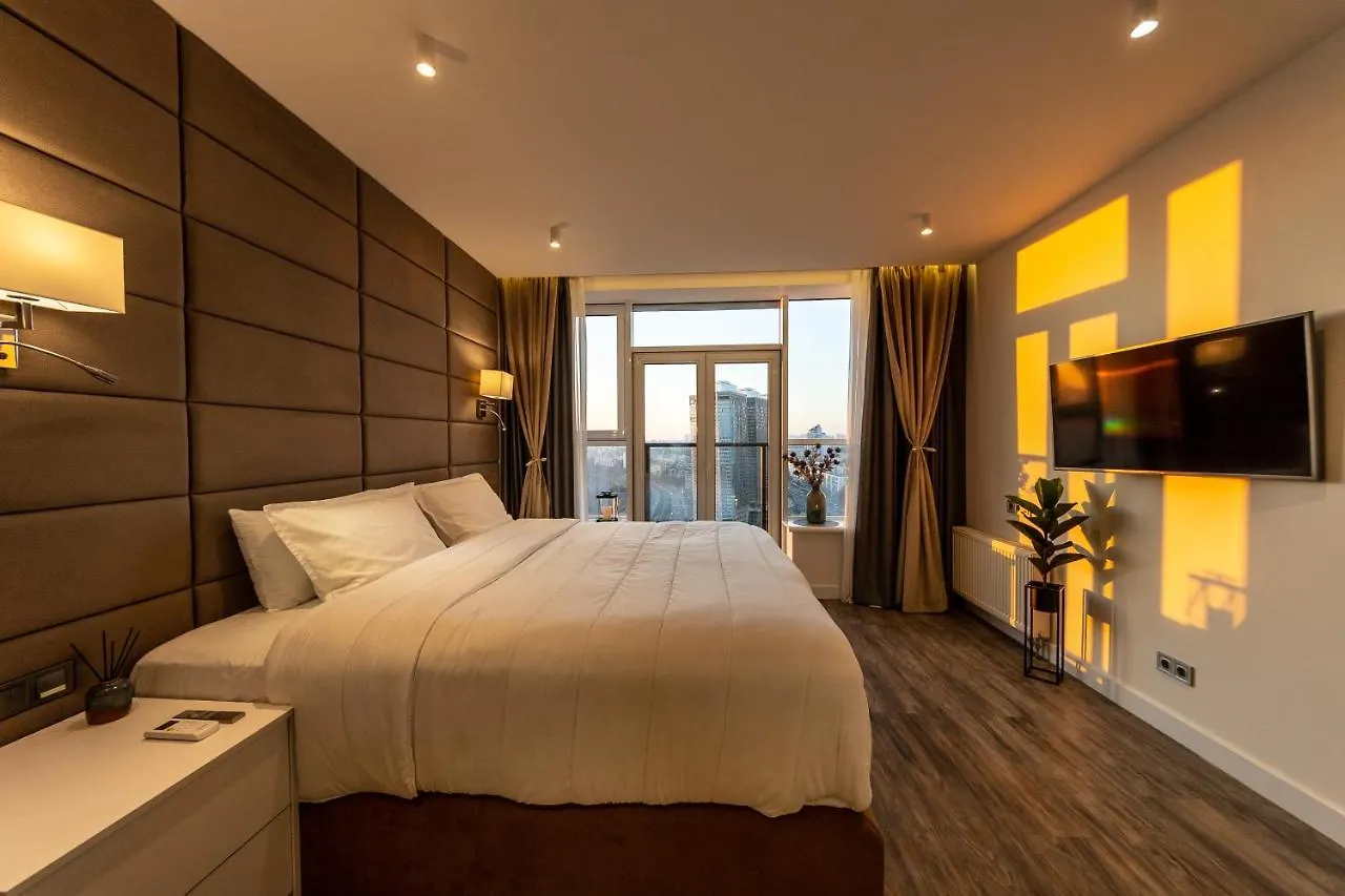 Victory-38 Luxury Apartment Center Kiev 0*,