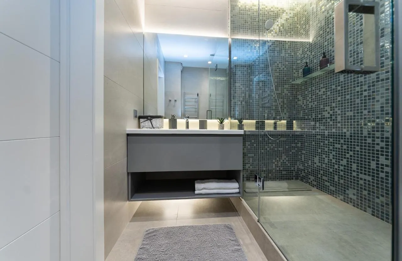Victory-38 Luxury Apartment Center Kiev 0*,