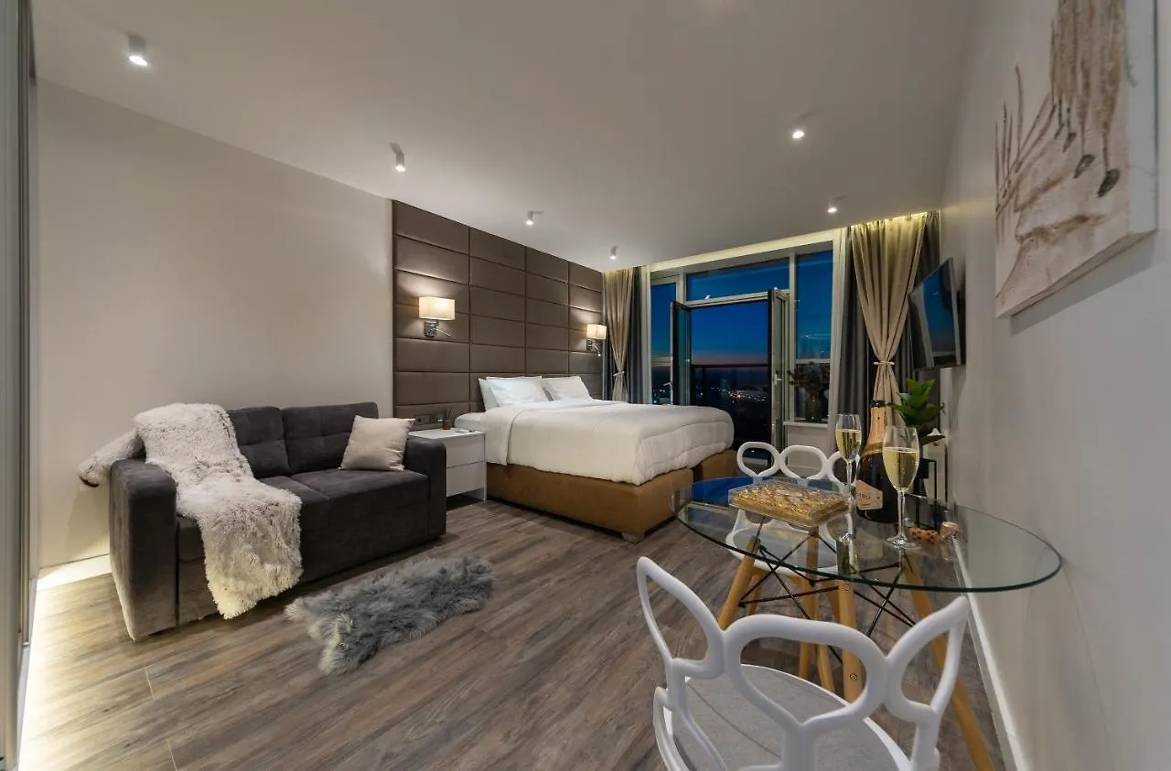 Victory-38 Luxury Apartment Center Kyiv