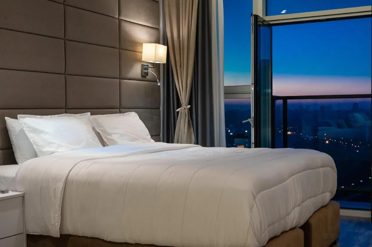 Victory-38 Luxury Apartment Center كييف